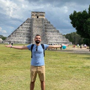 Meet your Posher, Mina